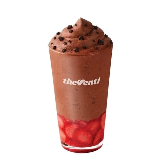 Strawberry Choco Cookie Crumble Smoothie.